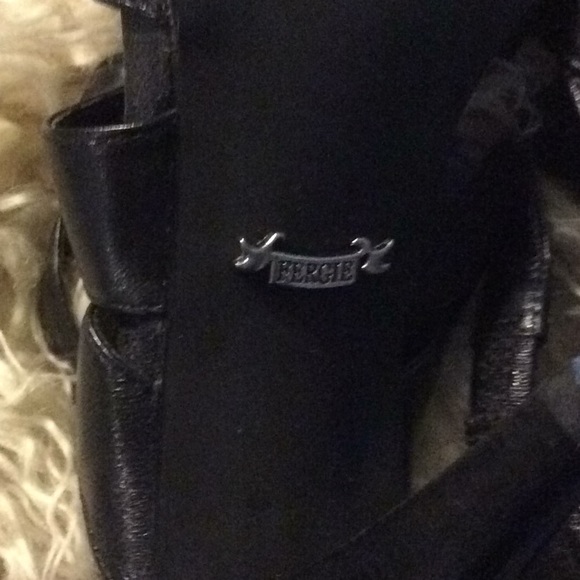 FERGIE Black Peep Toe Strappy heels - Picture 5 of 7